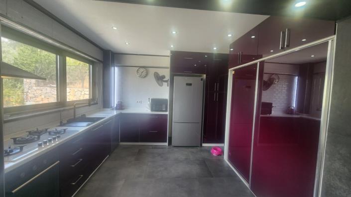 Image No.8-5 Bed Villa for sale