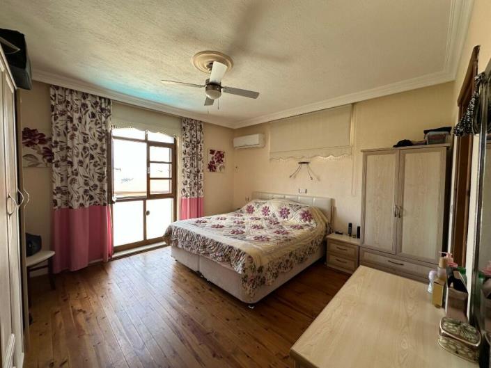 Image No.11-3 Bed Villa for sale