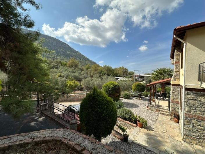 Image No.19-3 Bed Villa for sale