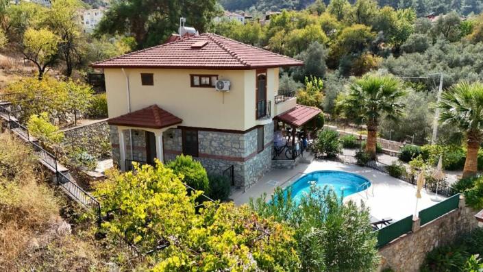 Image No.24-3 Bed Villa for sale