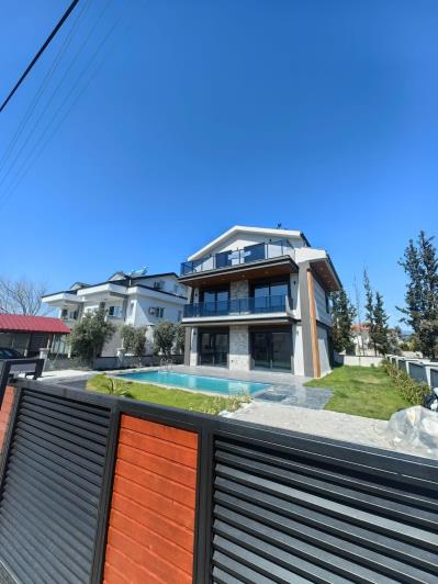 Image No.6-Villa de 6 chambres à vendre à Kemer