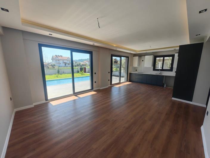 Image No.9-Villa de 6 chambres à vendre à Kemer