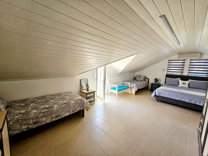 Image No.14-3 Bed Duplex for sale