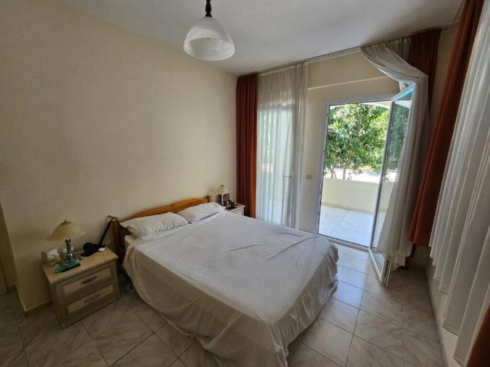 Image No.21-5 Bed Duplex for sale