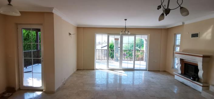 Image No.24-4 Bed Villa for sale