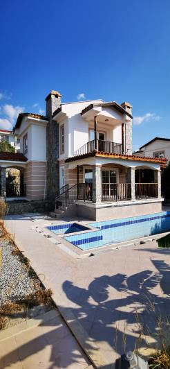 Image No.38-4 Bed Villa for sale