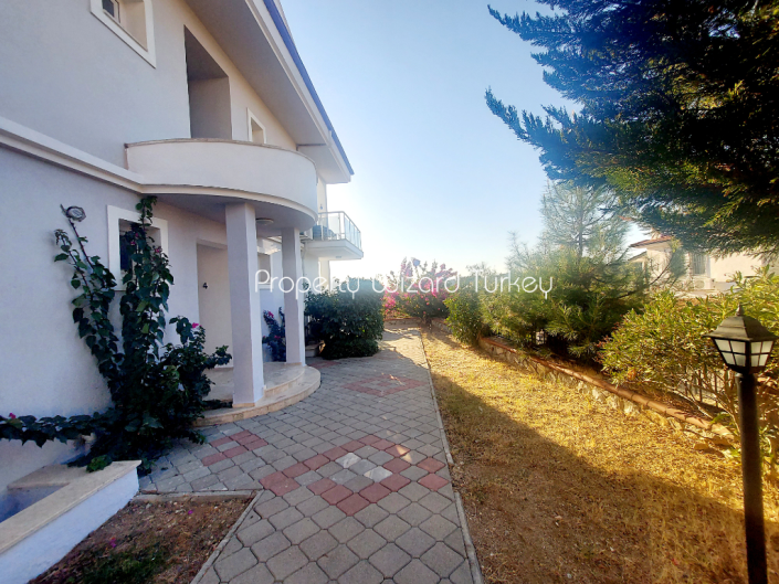 Image No.7-3 Bed Duplex for sale