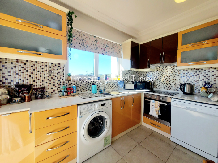 Image No.13-3 Bed Duplex for sale