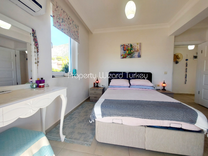 Image No.22-3 Bed Duplex for sale