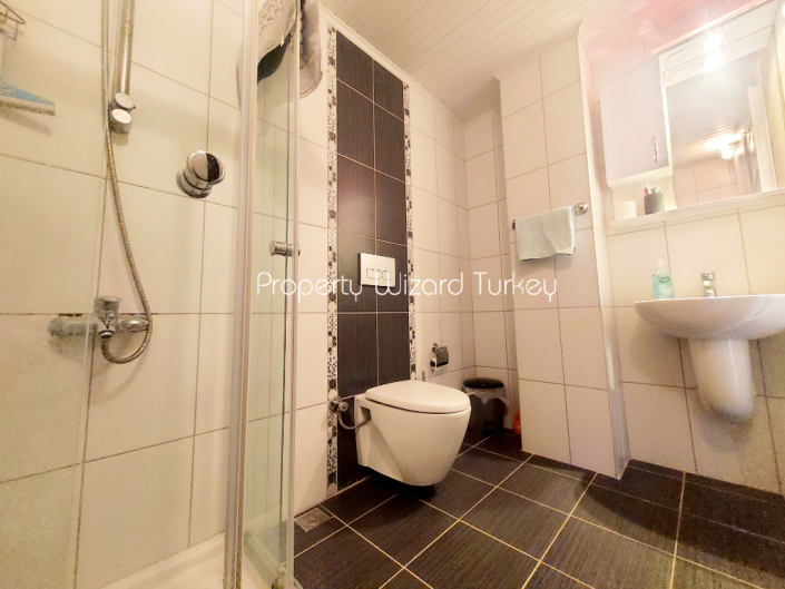 Image No.35-3 Bed Duplex for sale