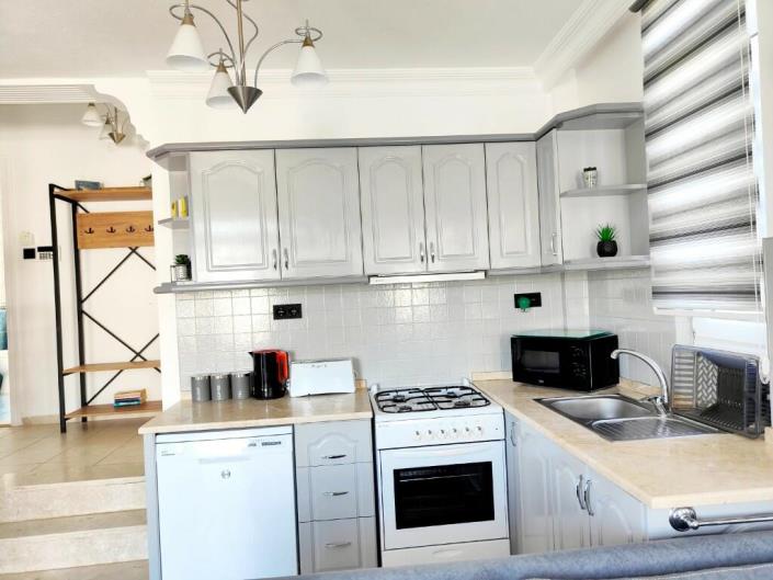 Image No.5-4 Bed Duplex for sale