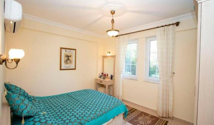 Image No.10-2 Bed Apartment for sale