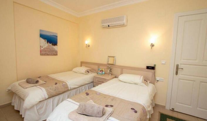 Image No.16-2 Bed Apartment for sale