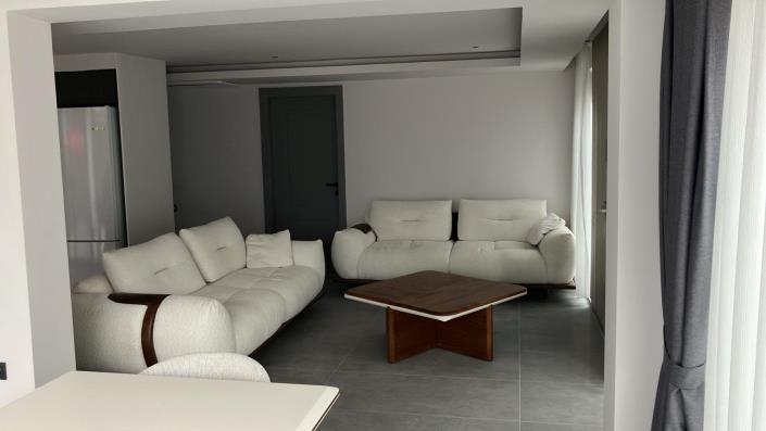 Image No.13-4 Bed Villa / Detached for sale