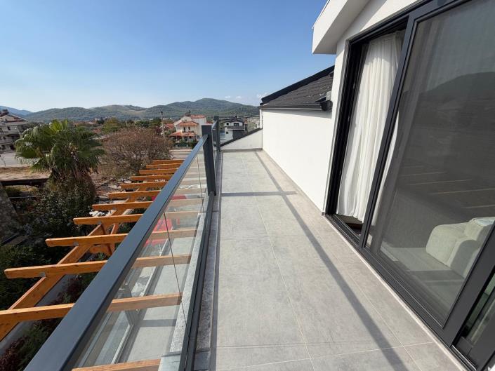 Image No.49-4 Bed Villa / Detached for sale