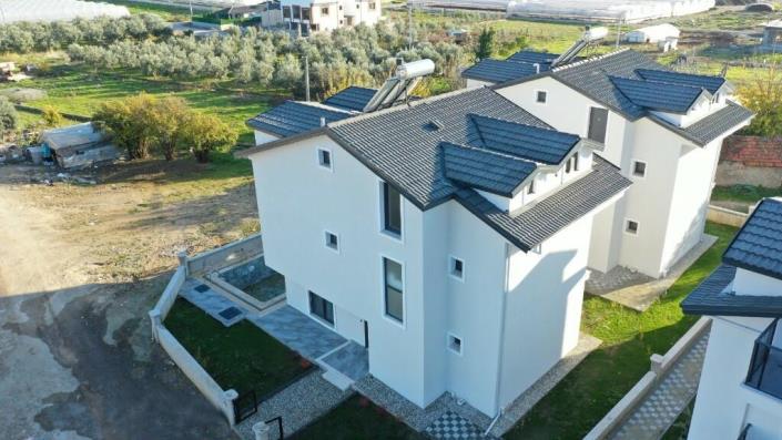 Image No.2-5 Bed Villa for sale