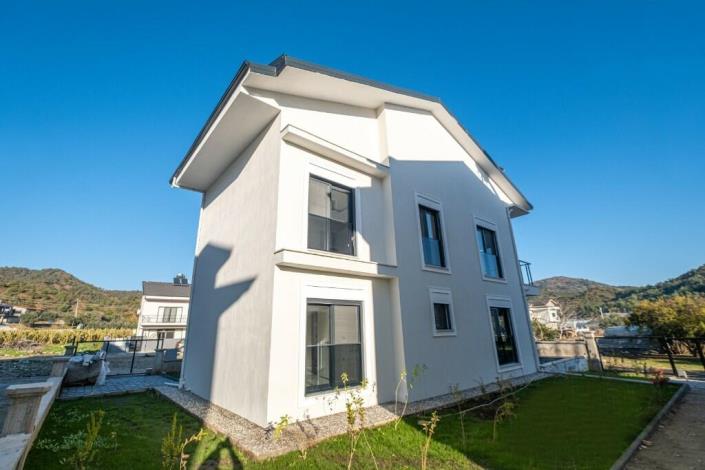 Image No.5-5 Bed Villa for sale