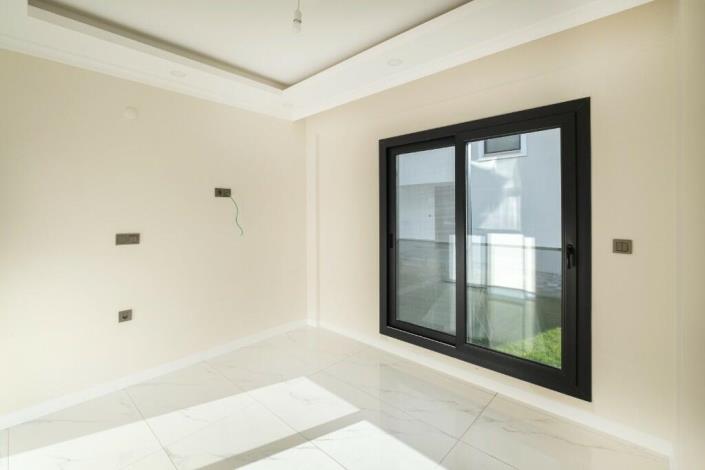 Image No.26-5 Bed Villa for sale