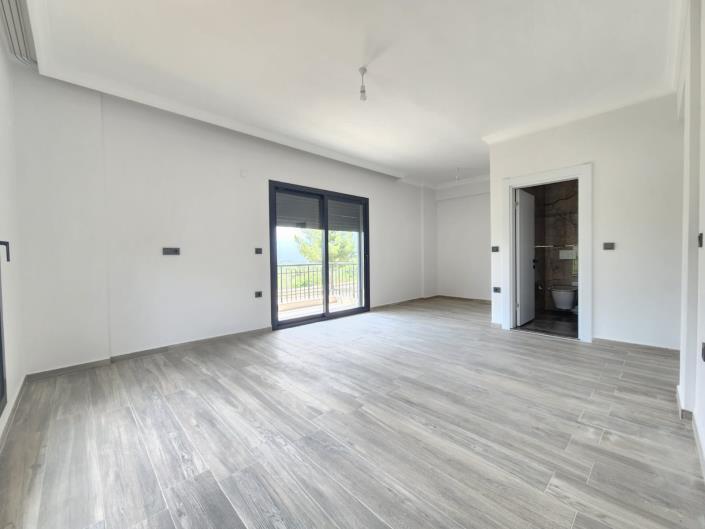 Image No.18-4 Bed Villa for sale