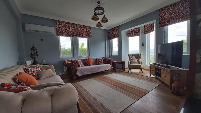 Image No.6-3 Bed Villa / Detached for sale