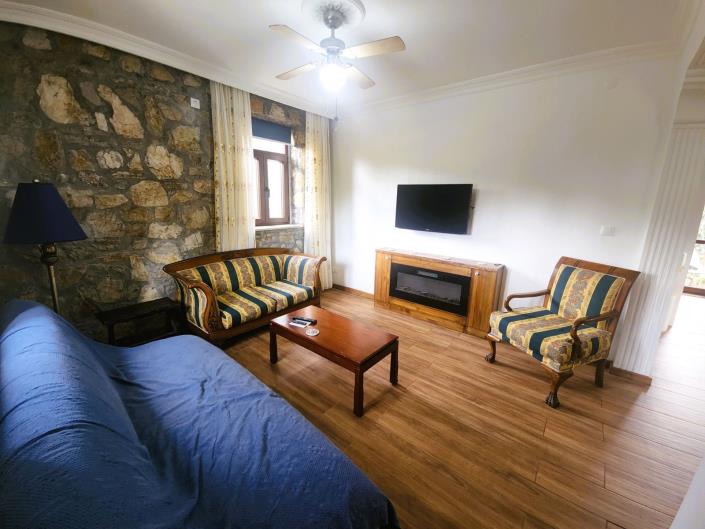 Image No.10-3 Bed Villa / Detached for sale