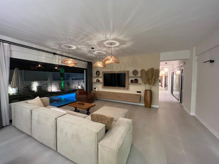 Image No.4-3 Bed Villa / Detached for sale