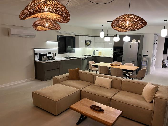 Image No.8-3 Bed Villa / Detached for sale