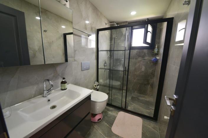 Image No.10-4 Bed Villa / Detached for sale