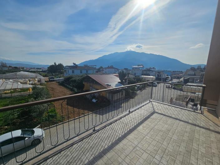 Image No.2-3 Bed Duplex for sale