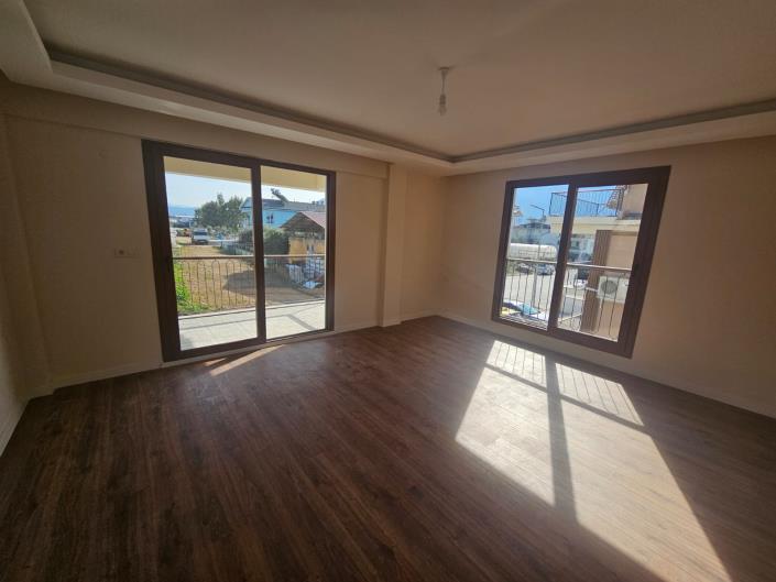 Image No.6-3 Bed Duplex for sale