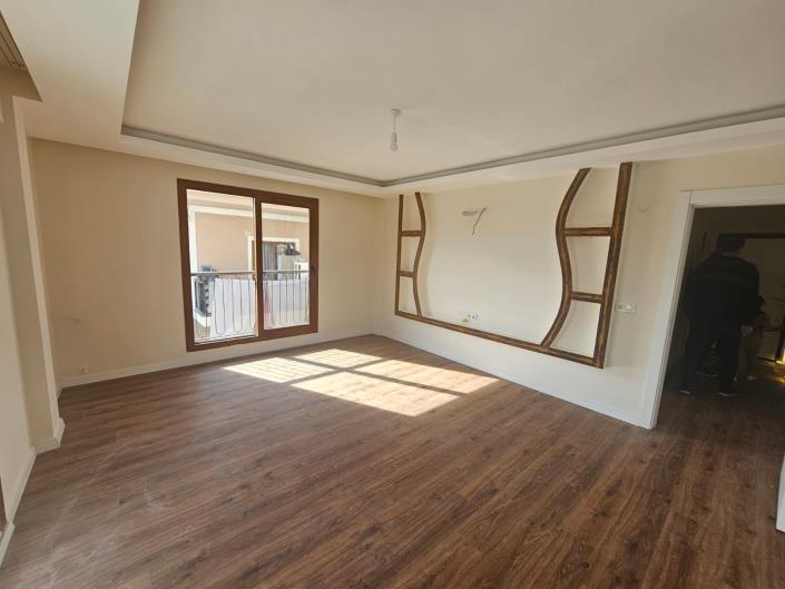 Image No.7-3 Bed Duplex for sale