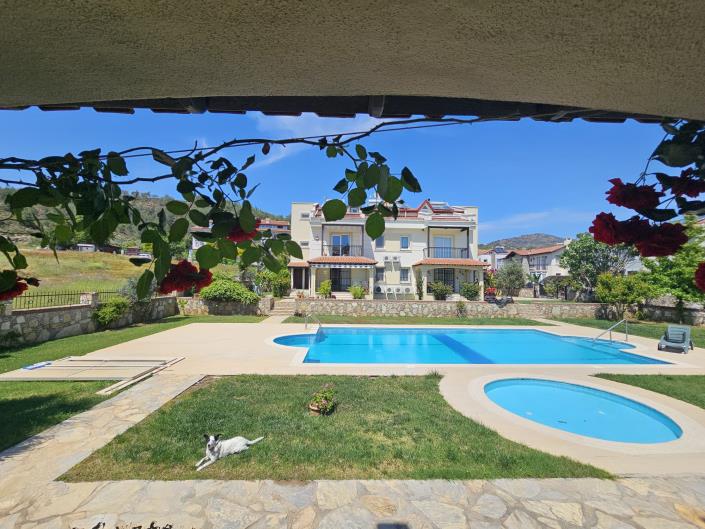 Image No.10-Appartement de 2 chambres à vendre à Çalis