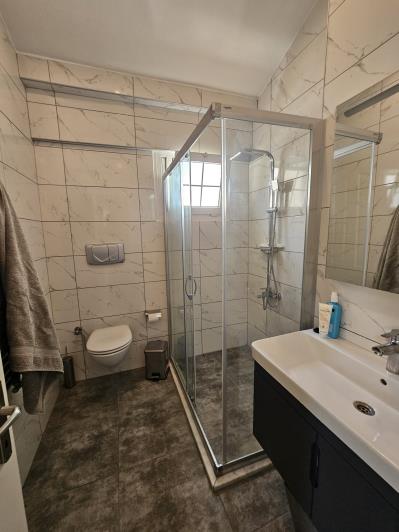 Image No.34-3 Bed Villa / Detached for sale