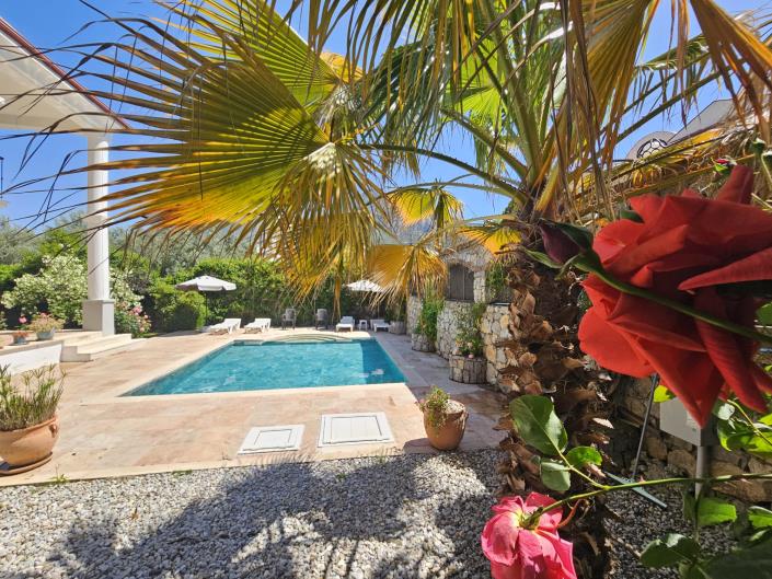 Image No.45-3 Bed Villa / Detached for sale