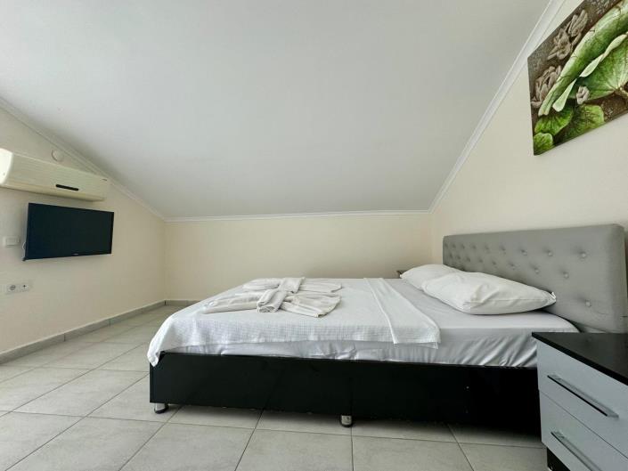 Image No.13-3 Bed Villa / Detached for sale