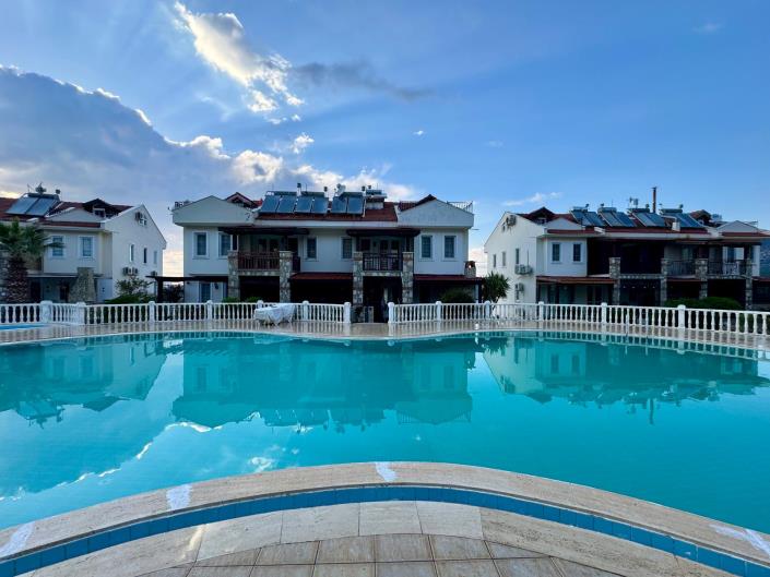 Image No.14-3 Bed Duplex for sale