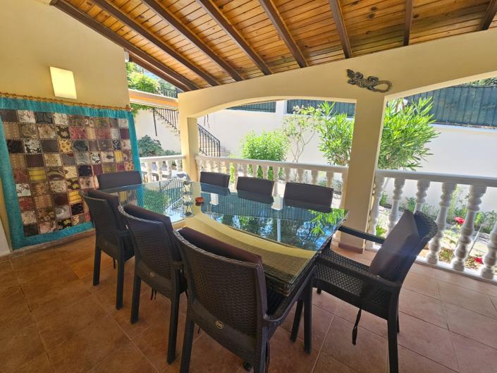 Image No.9-4 Bed Villa / Detached for sale