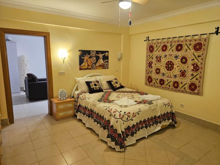 Image No.22-4 Bed Villa / Detached for sale