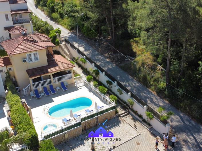 Image No.2-Villa / Détaché de 4 chambres à vendre à Hisaronu