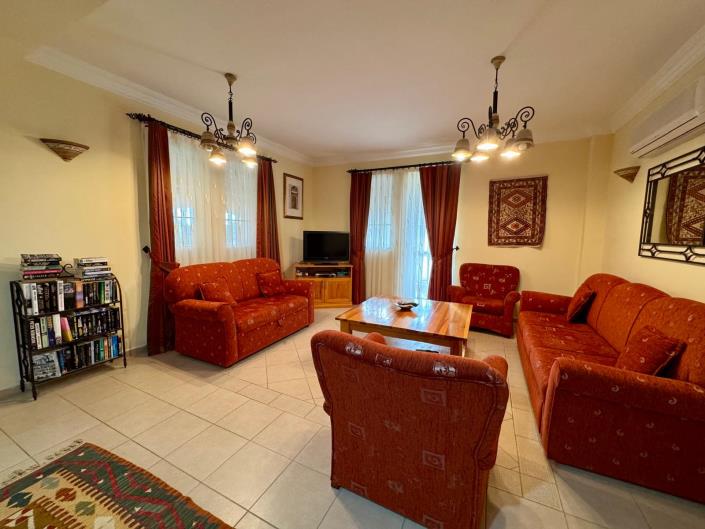 Image No.5-5 Bed Villa for sale