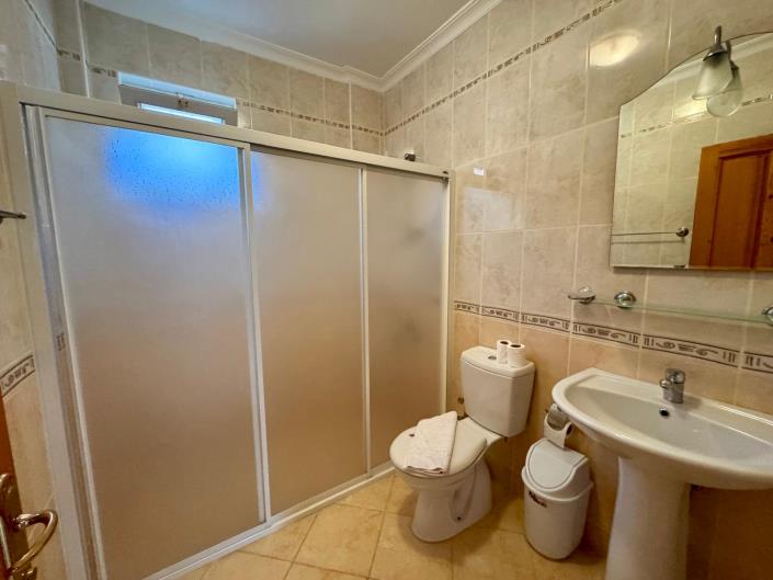 Image No.14-5 Bed Villa for sale