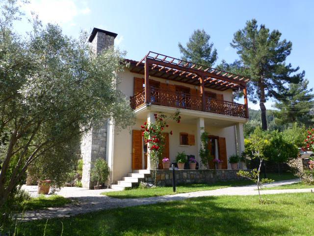 Image No.1-Villa / Détaché de 3 chambres à vendre à Yesilüzümlü