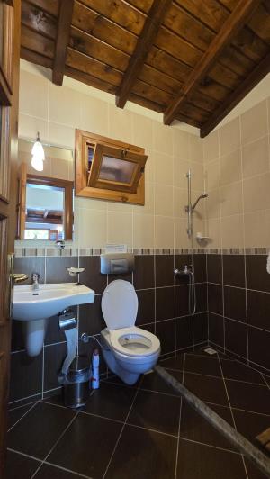 Image No.19-3 Bed Villa / Detached for sale