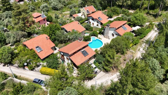 Image No.35-3 Bed Villa / Detached for sale