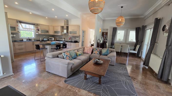 Image No.7-4 Bed Villa / Detached for sale