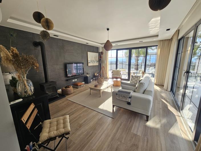 Image No.5-Villa / Détaché de 4 chambres à vendre à Kemer