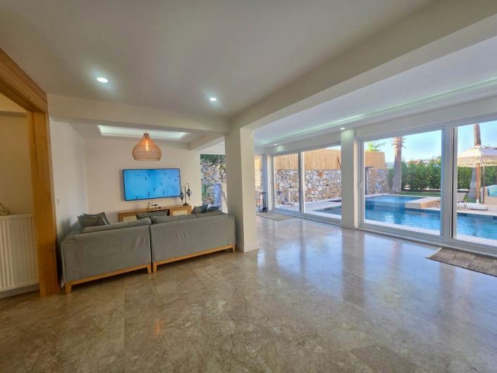 Image No.14-4 Bed Villa for sale