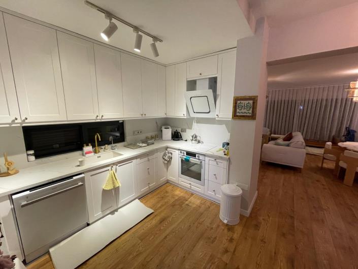 Image No.4-4 Bed Villa for sale