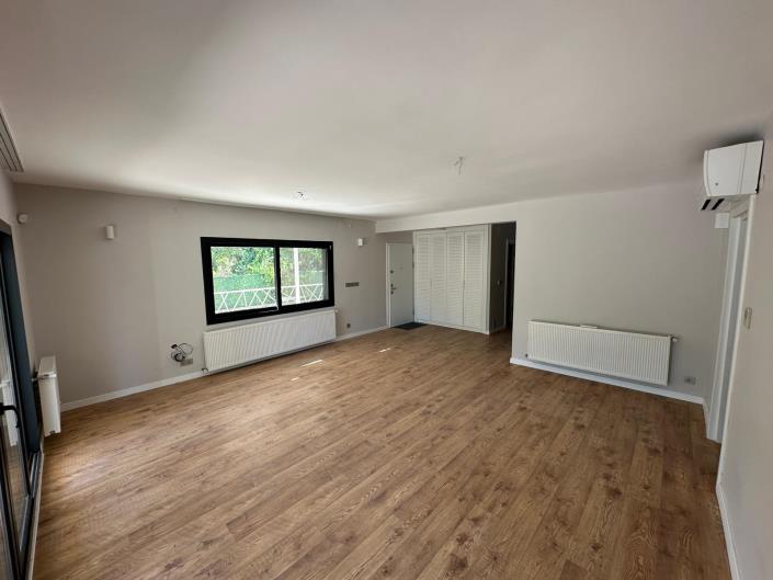 Image No.11-4 Bed Villa for sale