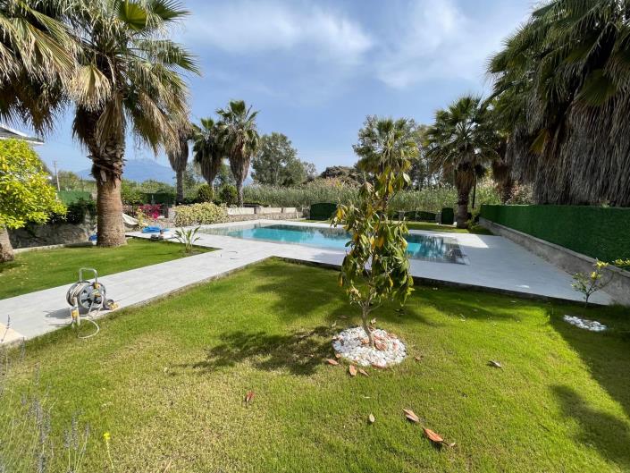 Image No.30-4 Bed Villa for sale